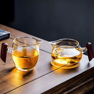 Glass justice cup transparent glass wooden glass justice cup high borosilicate tea set kung fu tea set tea sea cup