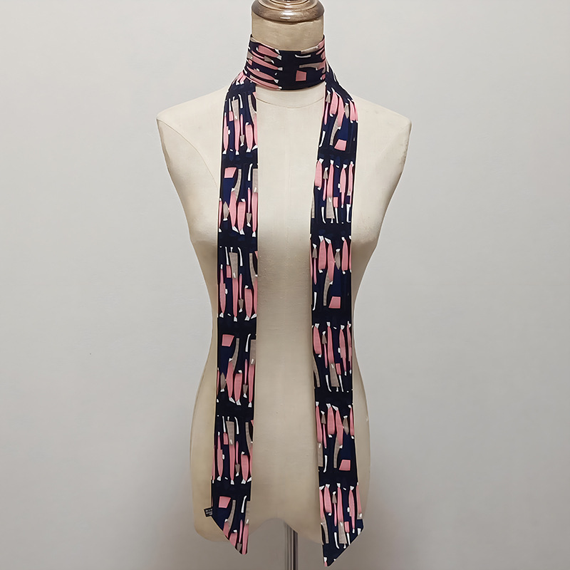韓国版の細い細い長さの小さいスカーフの女性はバッグの取っ手を縛って春夏の秋のシフォンのプリントの小さいスカーフのマフラーを持ちます。|undefined