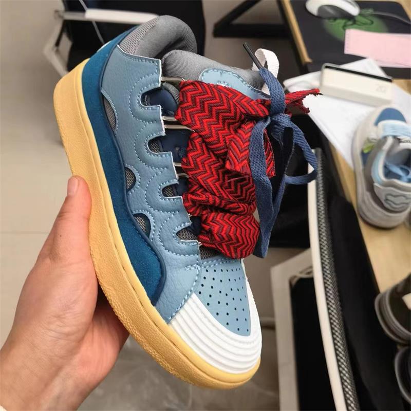 Dexun avec des designs de niche pour hommes et femmes, Instagram tendance tout nouveau couple décontracté épaissi pain chaussures de sport tendance_voghion.com