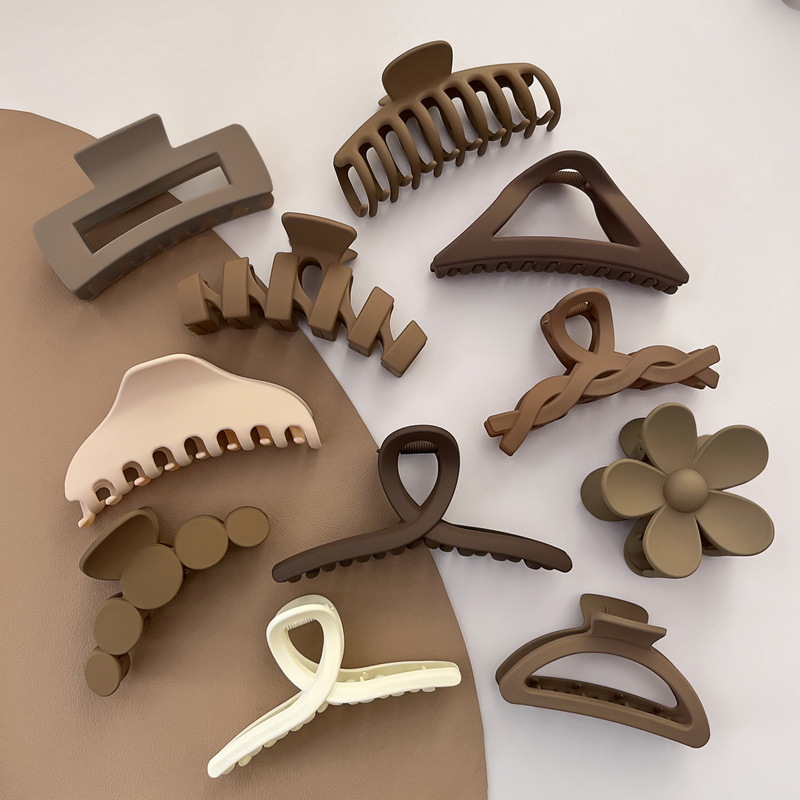 Clip de mariposa marrón de leche clip de verano femenino tocado espalda Linda horquilla clip de tiburón grande clip de pelo al por mayor