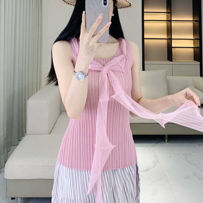 Bow Ribbon Sleeveless Vest, Gentle Design, Niche Work Clothing Pleated Slimming Look T-Shirt Top for Women
