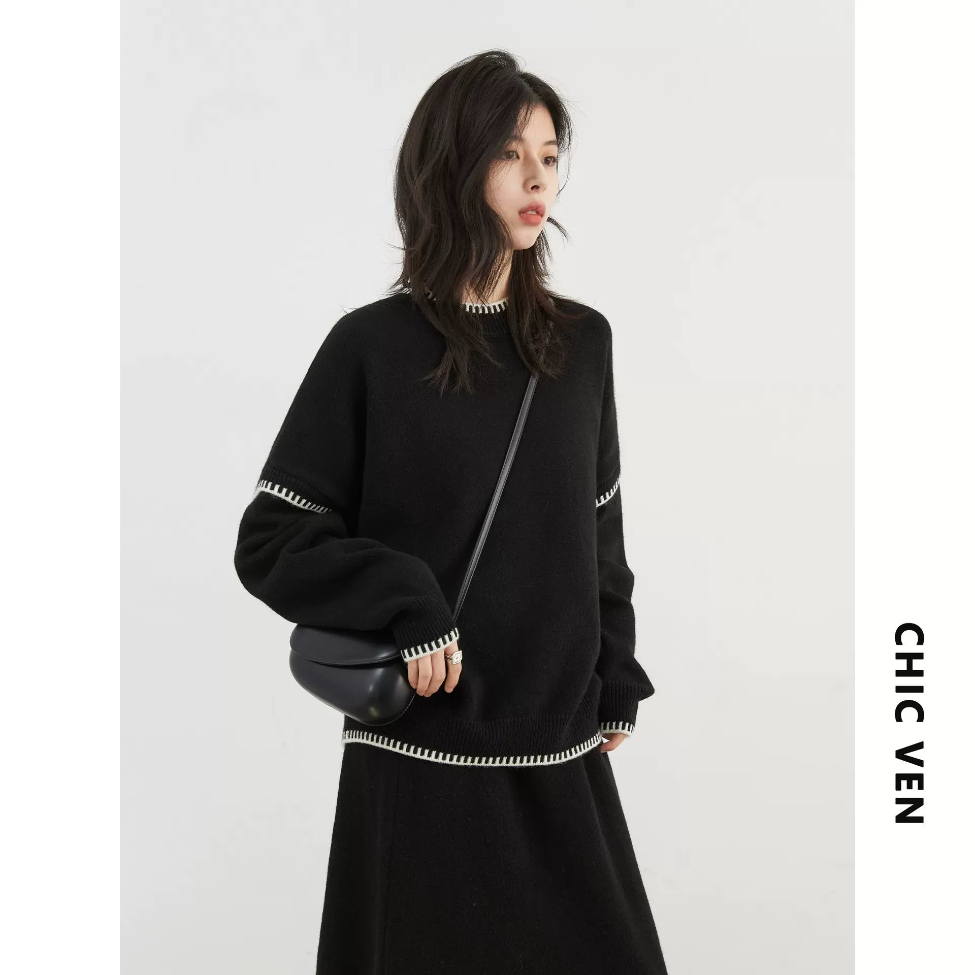 CHICVEN自由出走秋季新款慵懒感圆领撞色边毛衣针织半身裙套装女