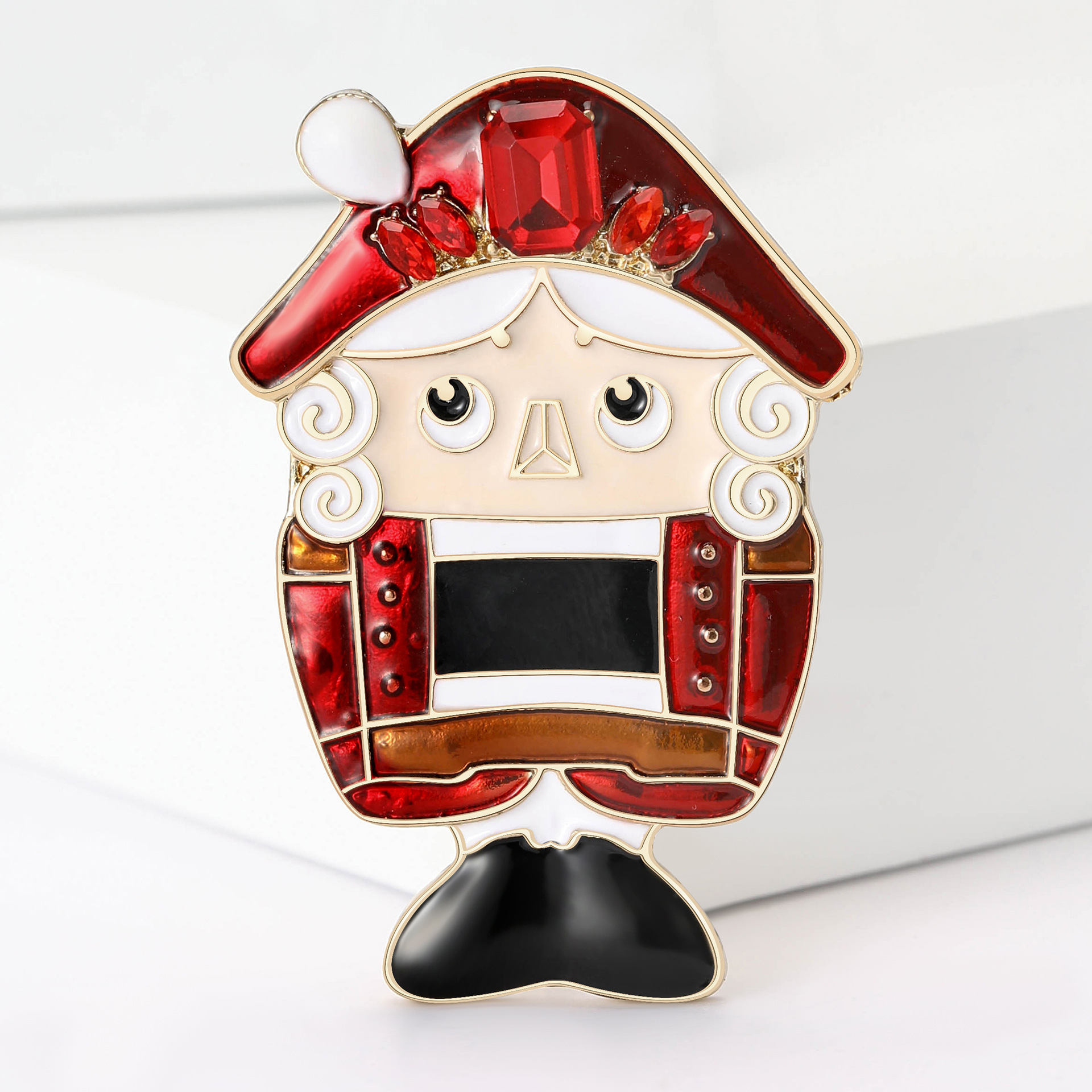 Fashion Enamel Oil Dropping King Brooch Creative Fairy Tale Cartoon Character Corsage Jewelry Pin Accessories Unisex