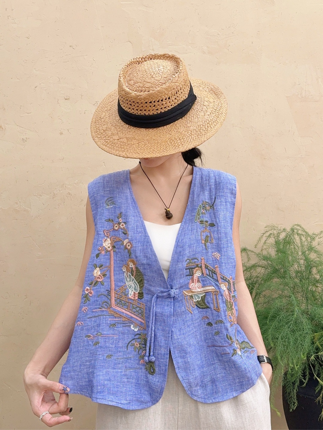 2025 otoño nueva mujer bordada estilo nacional chaleco de lino retro V-cuello cardigan top de moda de otoño