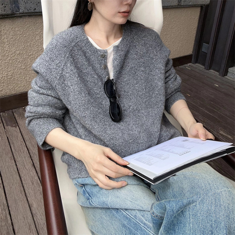法式纯色高级感慵懒圆领针织打底衫女秋冬肌理感半开领软糯毛衣|undefined