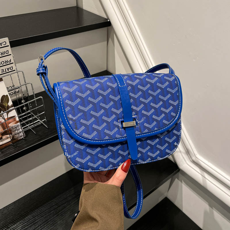 Trendy Messenger Bag 2026 Simple Monogram Casual European and American Retro Unisex Houndstooth Saddle Crossbody Shoulder Bag Trendy Messenger Bag 2026 Simple Monogram Casual European and American Retro Unisex Houndstooth Saddle Crossbody Shoulder Bag