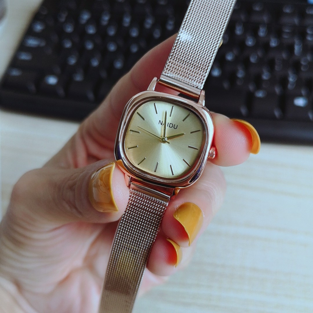 Quartz Movement Simple Style Solid Color Buckle Quartz Watch Women's Watches
