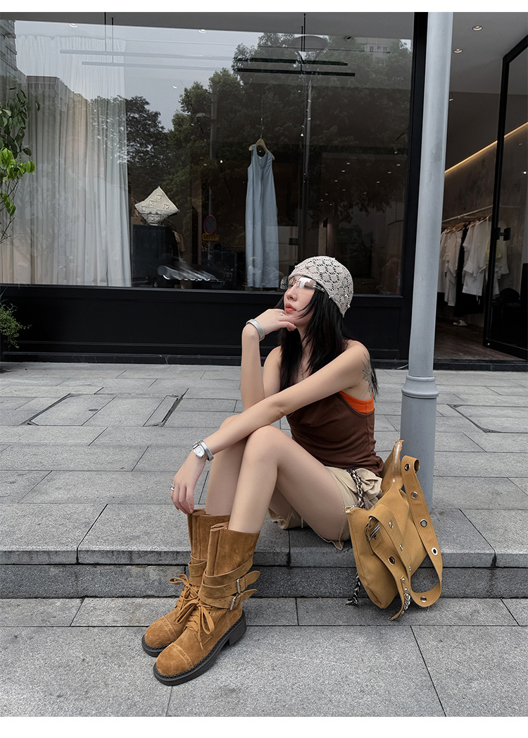 Boot cao bồi cổ trung bình da bò lộn phong cách retro, gót thấp khóa thắt lưng — đen, màu nâu sẫm, kaki chi tiết 15
