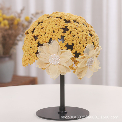 Spring and summer new style sweet flower hollow baotou hat for women hand-knitted crocheted scarf hat retro knitted melon skin hat