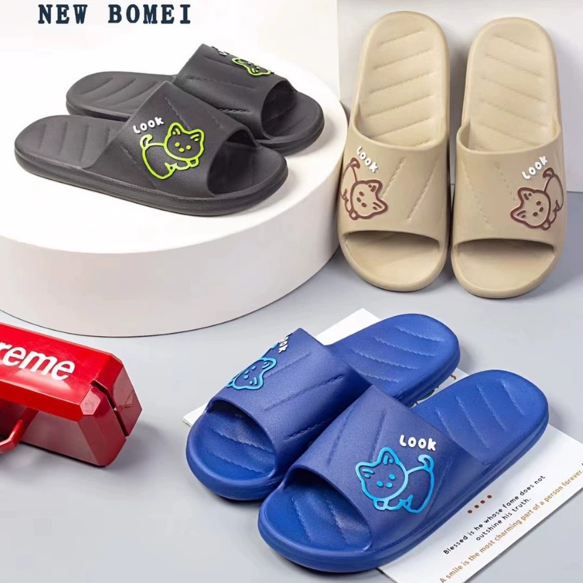 Мужские тапочки для ванной, летние, домашние, для использования в помещении, простые, с мягкой подошвой, легкие, удобные, без застежек.