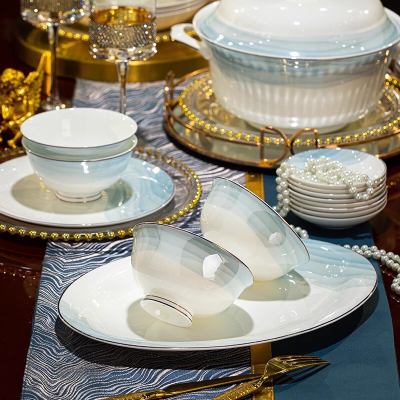 Dinnerware Set for Home Use 2026 New Model Jingdezhen Bowls and Chopsticks Simple and Elegant Housewarming Tableware Beautiful Tableware