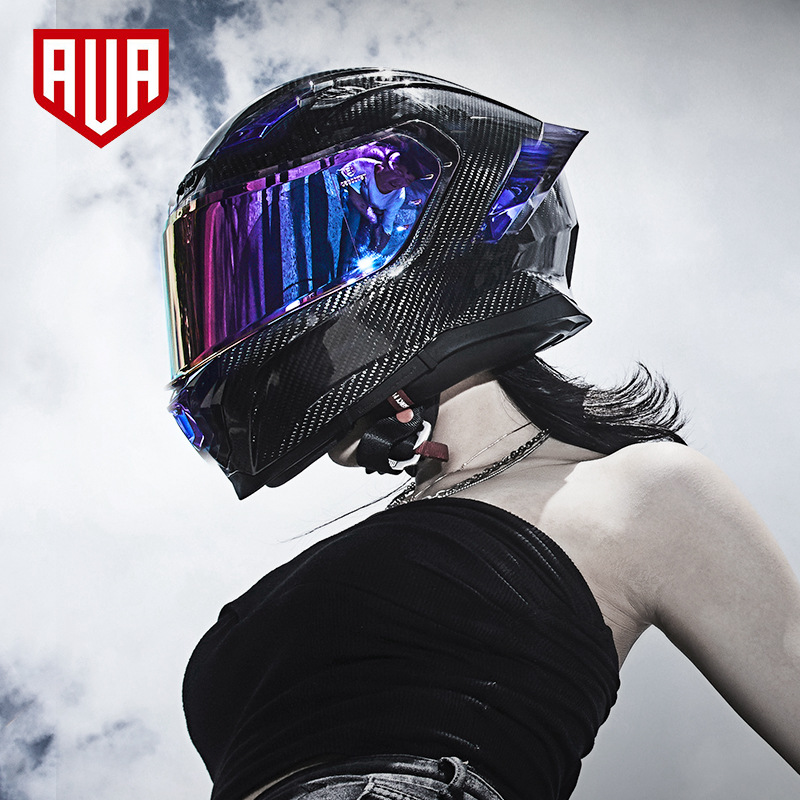 AVA rayo casco de fibra de carbono casco de la motocicleta hombres y mujeres Guerrero Negro casco completo anti-niebla de la motocicleta de cola grande de liquidación