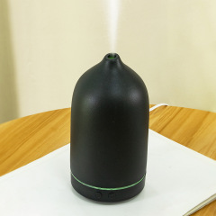 100ml Creative Ceramic Short Nosetip Humidifier, Colorful Black and White Ceramic Aroma Diffuser, Ultrasonic Essential Oil Diffuser