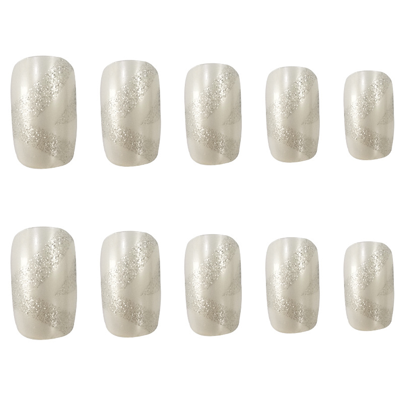 Polvo de brillo plateado de manicure para usar estilo de moda brillante y fino, uñas de cabeza plana larga, 24 piezas de parche de uñas falsas terminadas image 5
