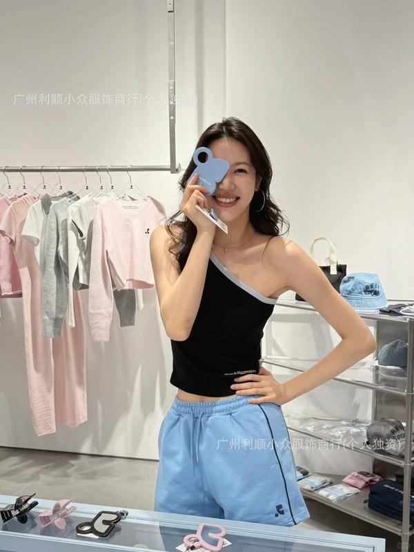 现货韩国 restandrecreation新款背心辣妹修身短款RR斜露肩吊带女|undefined
