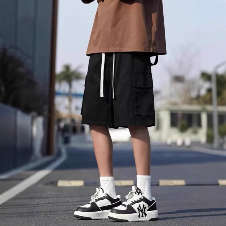 검은색