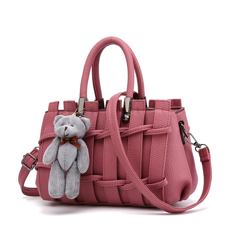 Taizhou Pu Leather Bag 2022 New Korean Style Trendy Handbag Women's Casual Crossbody Shoulder Bag Woven Dropshipping Taizhou Pu Leather Bag 2022 New Korean Style Trendy Handbag Women's Casual Crossbody Shoulder Bag Woven Dropshipping