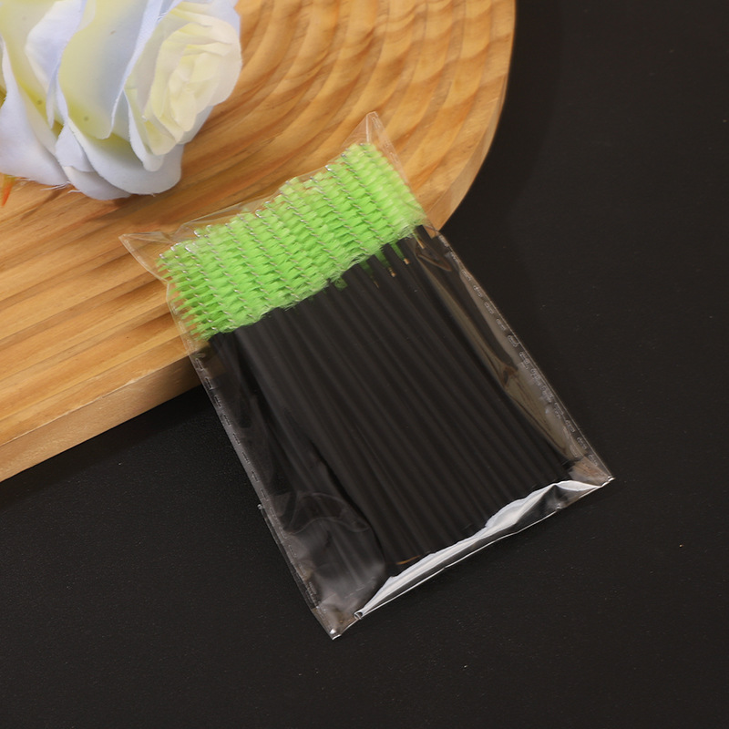 검은 막대 녹색 브러시