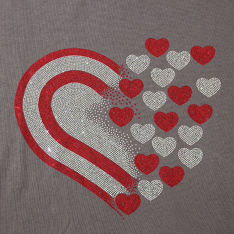 亚马逊时尚彩色爱心烫钻烫图 DIY热压服装鞋帽装饰辅料 现货批发