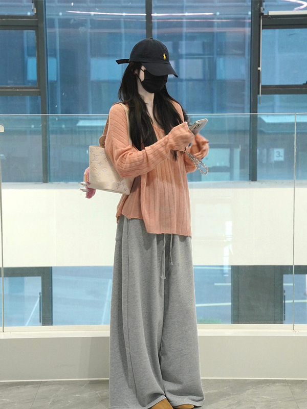 韩系橘色v领坑条长袖针织衫女氛围感穿搭早秋小香风宽松软糯上衣|undefined