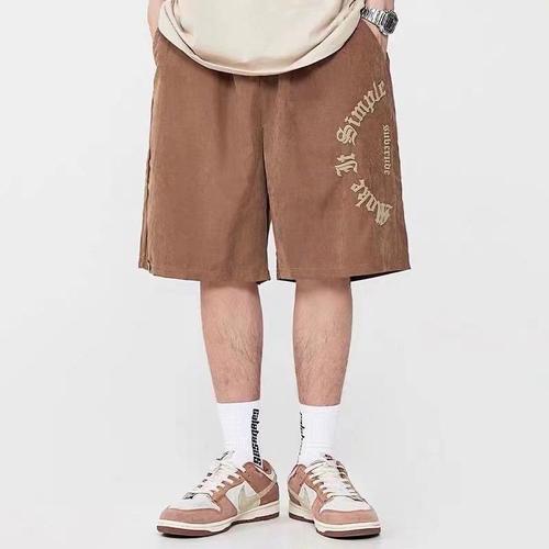 Men's  Summer Streetwear Casual Short Shorts High-Street Sporty Loose 5-inch Trendy Fashionable Versatile