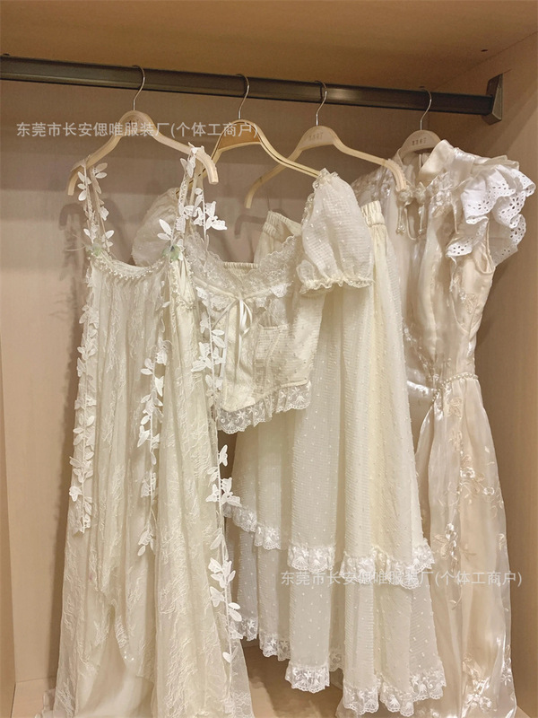 韓国版の新しい妖精サスペンダードレス、女性の夏の気質、ウエスト痩身、大きな裾のスカート、シフォンAラインロングスカート|undefined