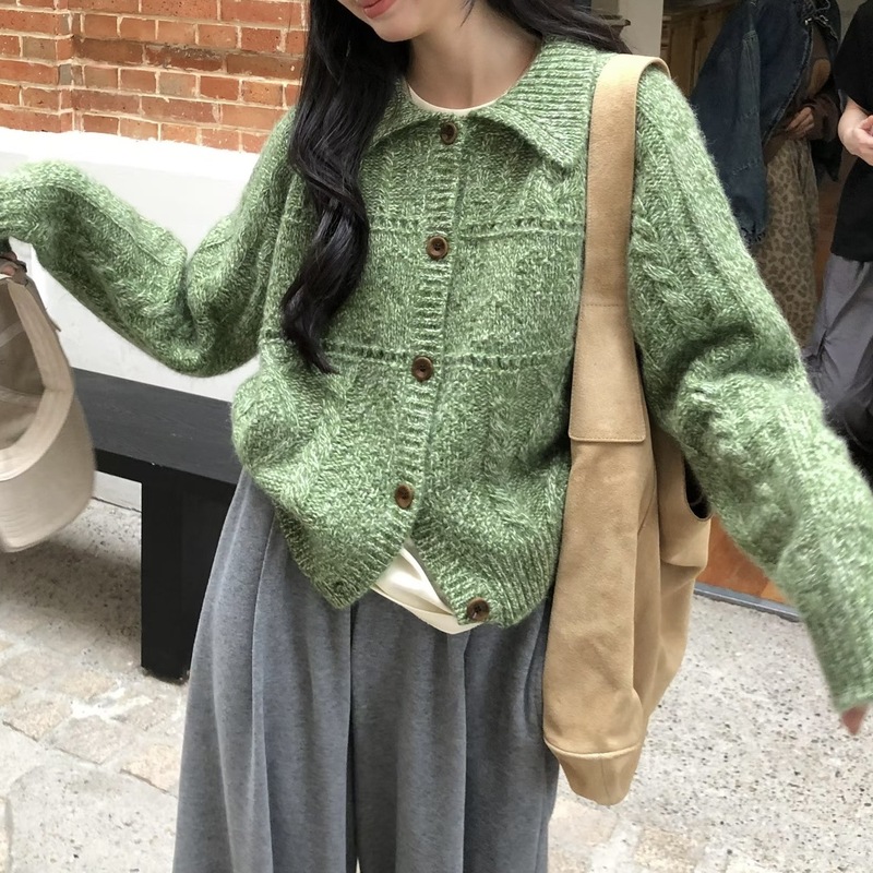 Korean Style Age-Reducing Versatile Lapel Knitted Cardigan Jacket Autumn and Winter New Fashion Elegant Lazy Style Sweater Top for Women
