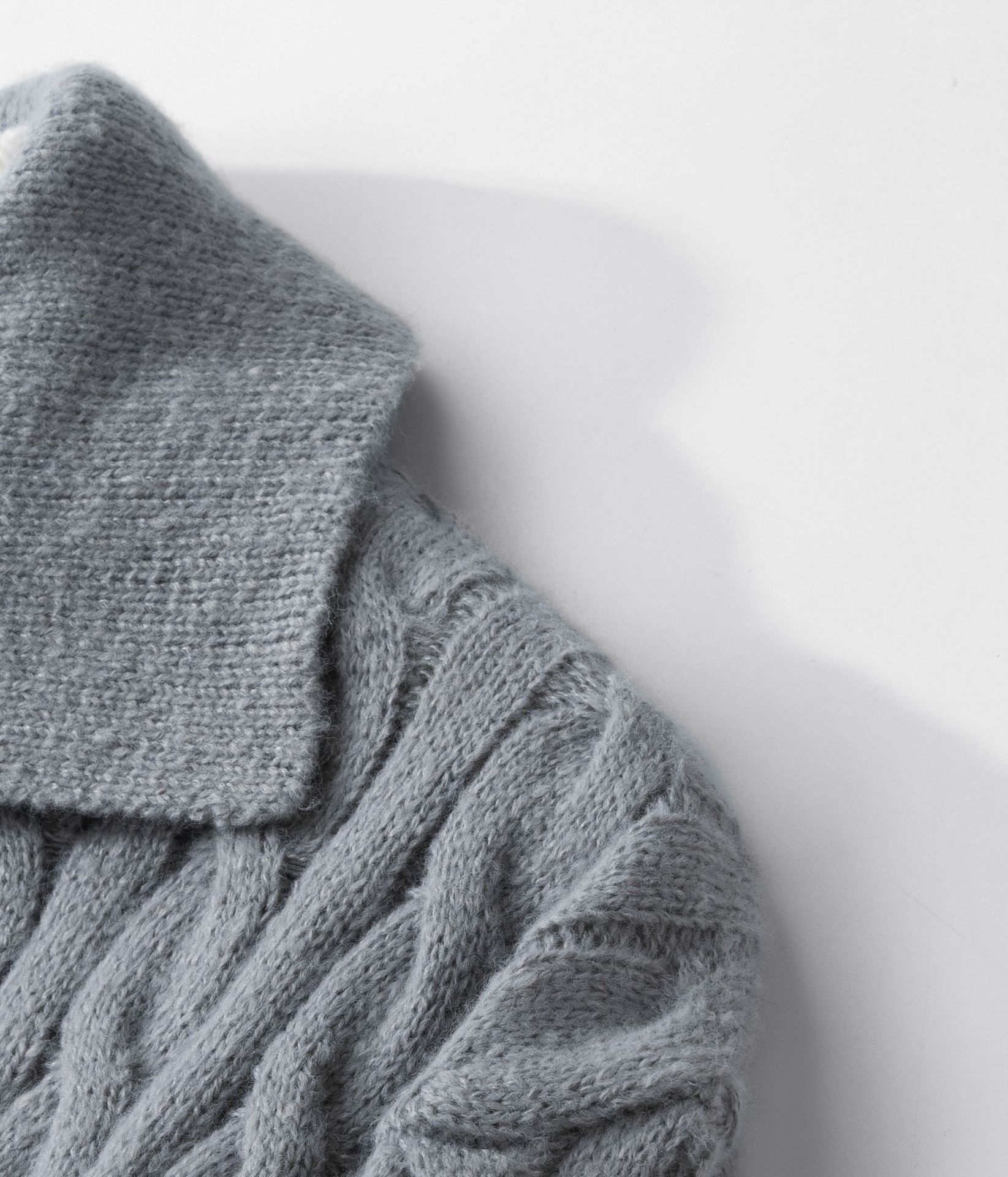 Pull en maille à col V oversize - Pull en grosse maille torsadée pour hommes et femmes - Haut décontracté automne-hiver (Noir/Gris)_voghion.com