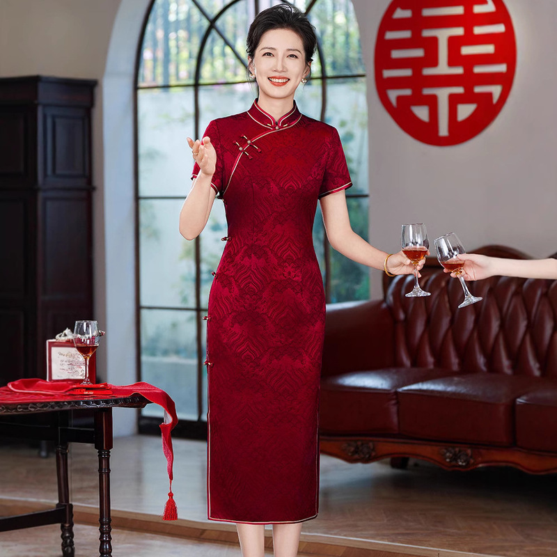 Mother-In-Law Wedding Banquet Qipao 2026 New Short-Sleeve Young Chinese-Style Acetate Jacquard Mother's Wedding Dress 60711 Mother-In-Law Wedding Banquet Qipao 2026 New Short-Sleeve Young Chinese-Style Acetate Jacquard Mother's Wedding Dress 60711