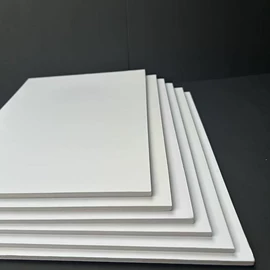 广告板;泡沫箱;其他美术用品