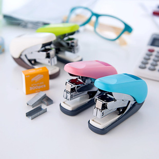 ✅ Japanese St-010Vnh Labor-Saving Portable Flat Needle Mini Stapler for Men and Women