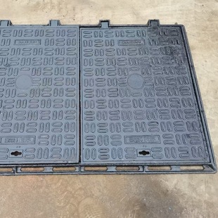 Ductile Iron Square Double-Opening Manhole Cover Manufacturer Heavy-Duty Three-Opening Road Power Cast Iron Manhole Cover 1000 Double-Opening Manhole Cover