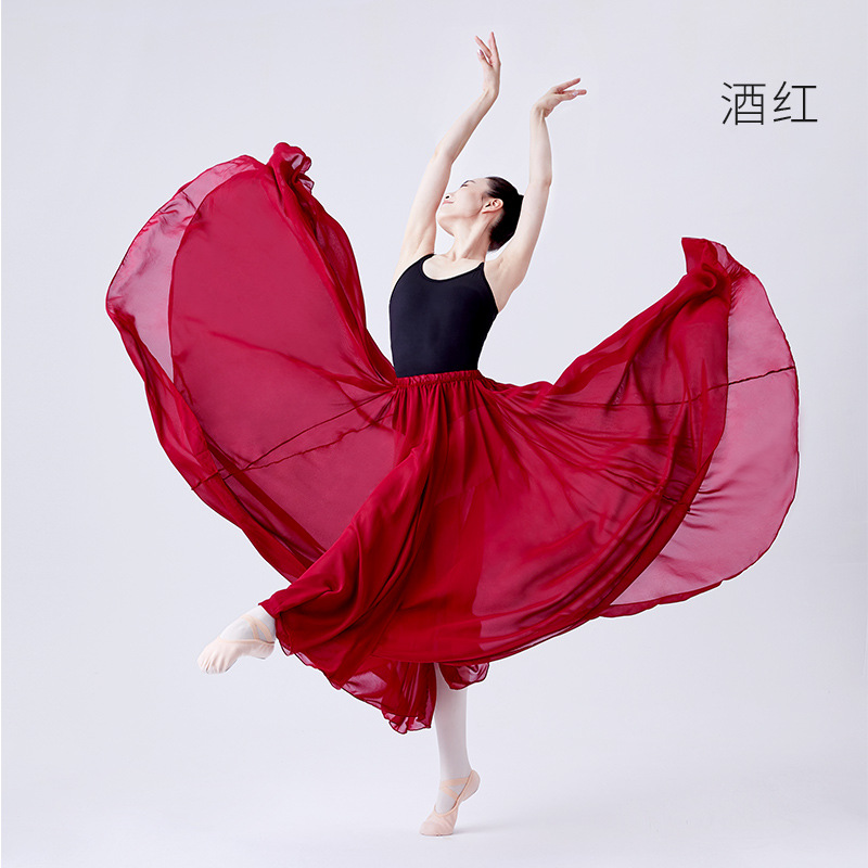 Ropa de baile clásico elegante de las mujeres Xinjiang Ropa de baile vestido de media longitud falda grande swing ropa de práctica de ballet moderno falda de gasa