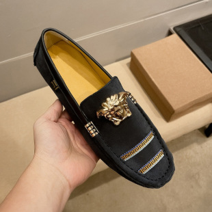 �羳���˴�Ь��ˮ���eĥɰƤ�r�����^������������Ь��ʿЬ���̄�