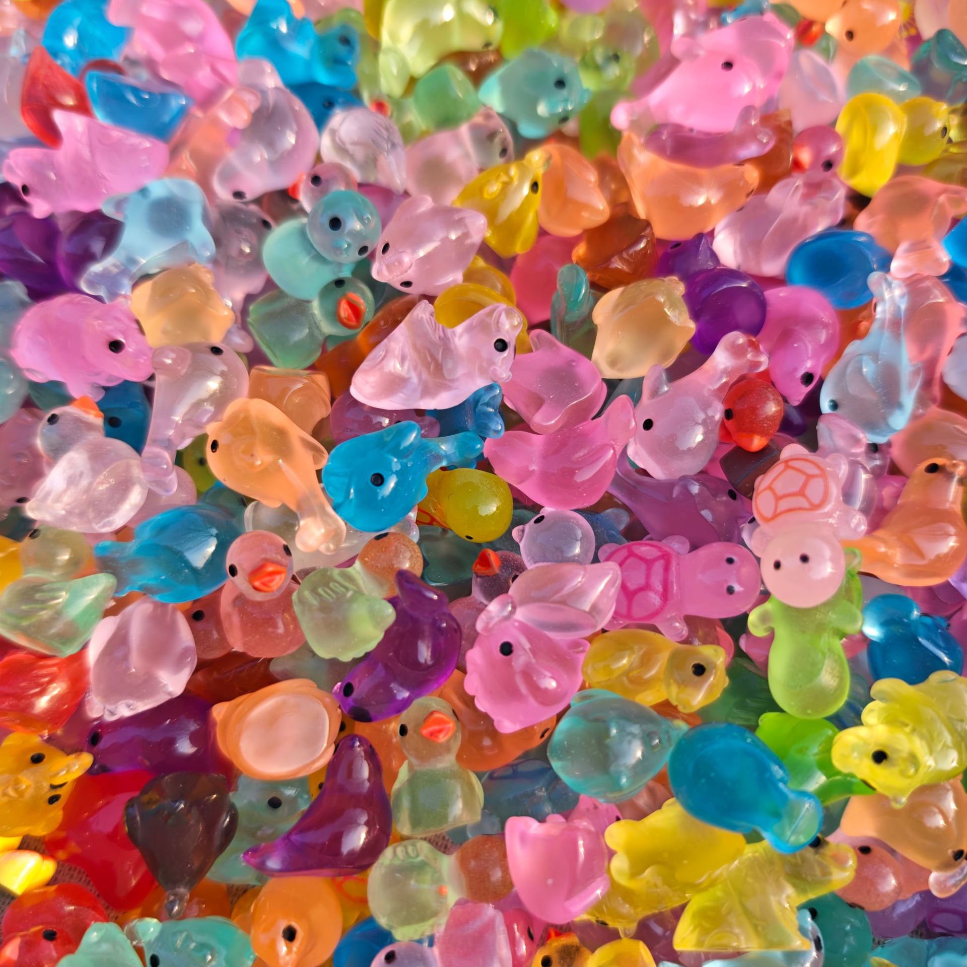 High quality luminous three-dimensional small animal large mixed small toys children's toys diy material accessories ornaments