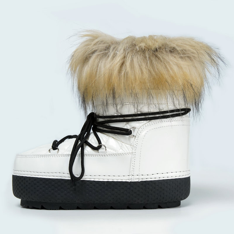 Fabricantes de fabricación personalizados de botas espaciales de tamaño grande de la luna transfronteriza zapatos de pan zapatos de algodón de moda popular caliente