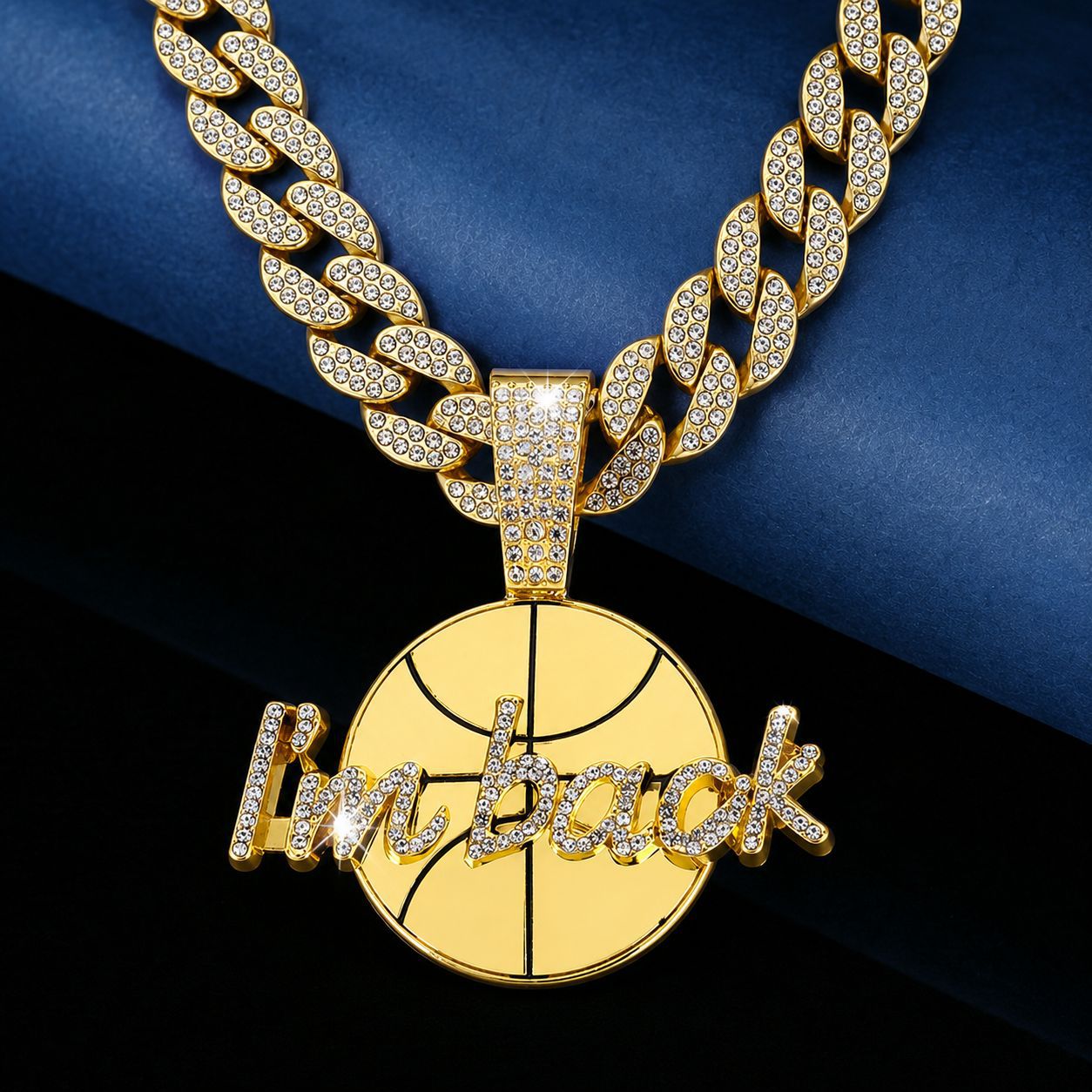 Collar de hip-hop transfronterizo europeo y americano I'm back colgante de baloncesto popular estilo hip-hop completo collar de cadena cubana de diamantes