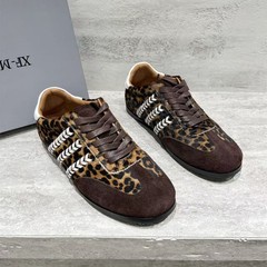 欧洲站女鞋25秋冬时尚撞色真皮豹纹马毛圆头系带平底德训慢跑鞋