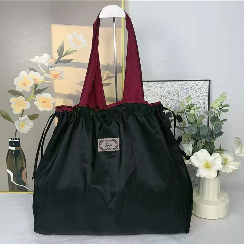 Black shopping bag