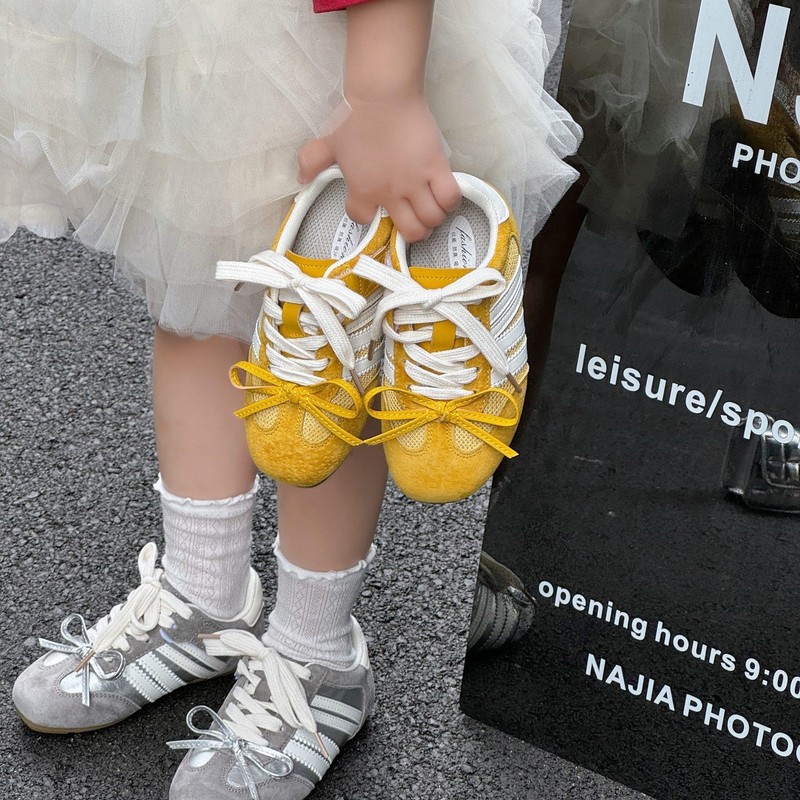 子供のリボン道徳トレーニングシューズ 2025 新しい女の子インターネット有名人バレエフラットフォレストシューズカラーマッチングスポーツカジュアルシューズ|undefined