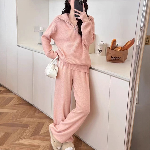 demi-season elegant sweater with zipper