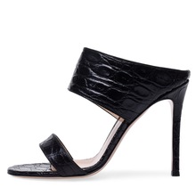 成都夏季新款欧美大码一字带黑色鳄鱼纹女士高跟拖鞋外贸原单