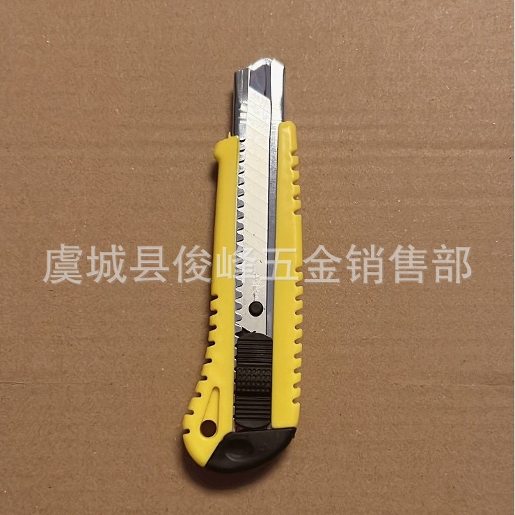 Cuchillo de uso general Cuchilla de arte Cuchillo de uso general Cuchillo de papel industrial Cuchillo de papel tapiz Cuchillo de uso general Cuchillo de trinchar Cuchillo de trinchar