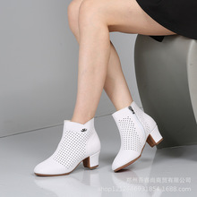 2025新款真皮夏季镂空侧拉链拉丁舞鞋中跟女士软底跳广场舞蹈鞋