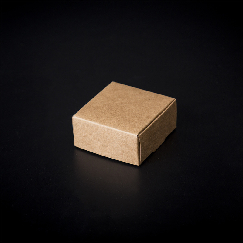 Caja de papel kraft puntual caja de papel negra cuadrada rectangular blanca caja de embalaje de jabón hecho a mano caja de avión pequeño plegable