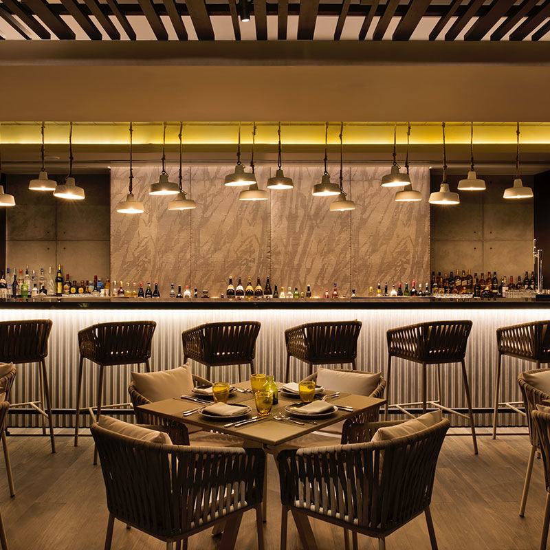 高檔戶外藤編吧椅簡約高腳凳室外別墅露天酒吧民宿實木吧凳吧檯椅