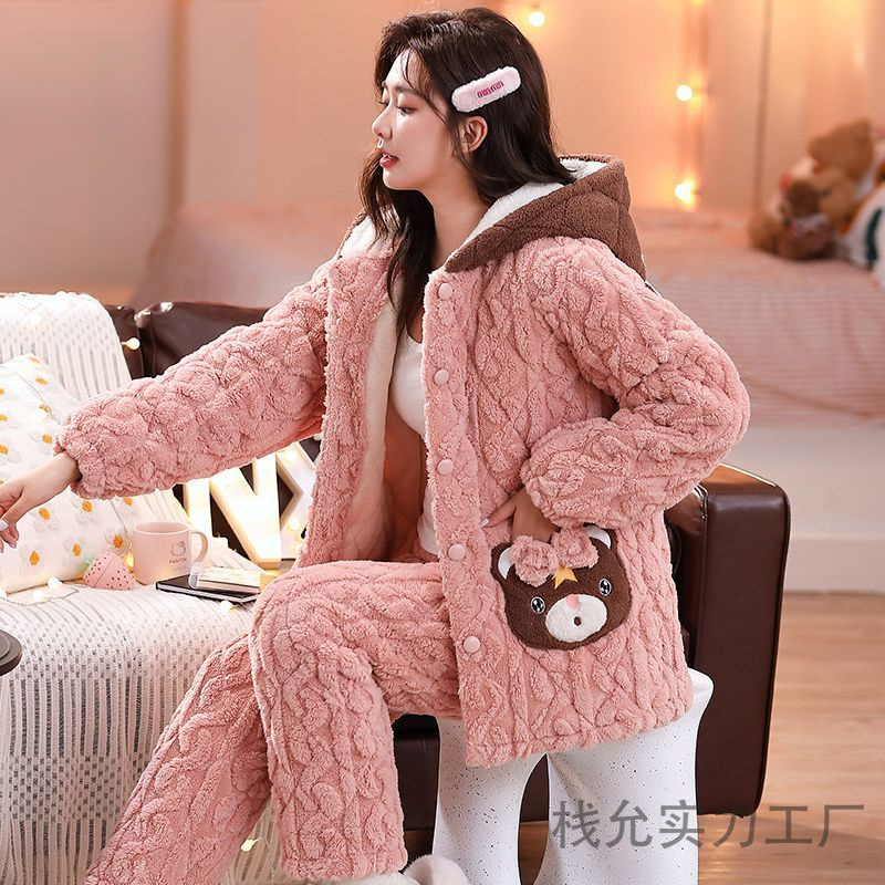 잠옷 여성의 겨울 3 층 두꺼운 퀼트 파자마 여성의 산호 양털 플란넬 가을과 겨울을위한 따뜻한 홈 옷