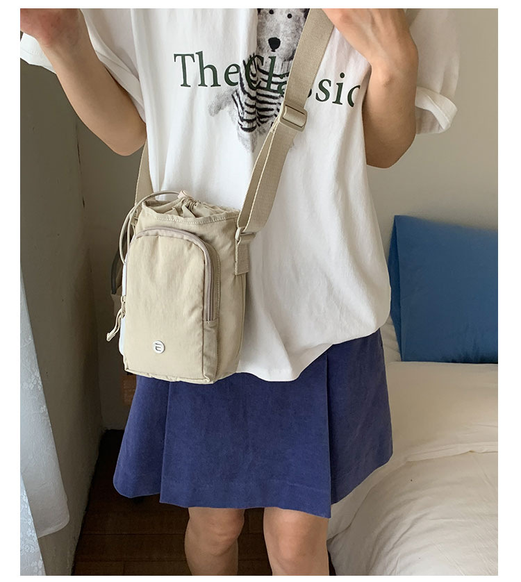 Outdoor portable casual mini single-shoulder bag, simple and versatile drawstring bucket bag, Korean style Instagram niche crossbody women's bag undefined