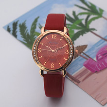 ������ˇС�����sŮʿ�ֱ�r��Ů��С�ɾ��»���ins�LƤ���ֱ�