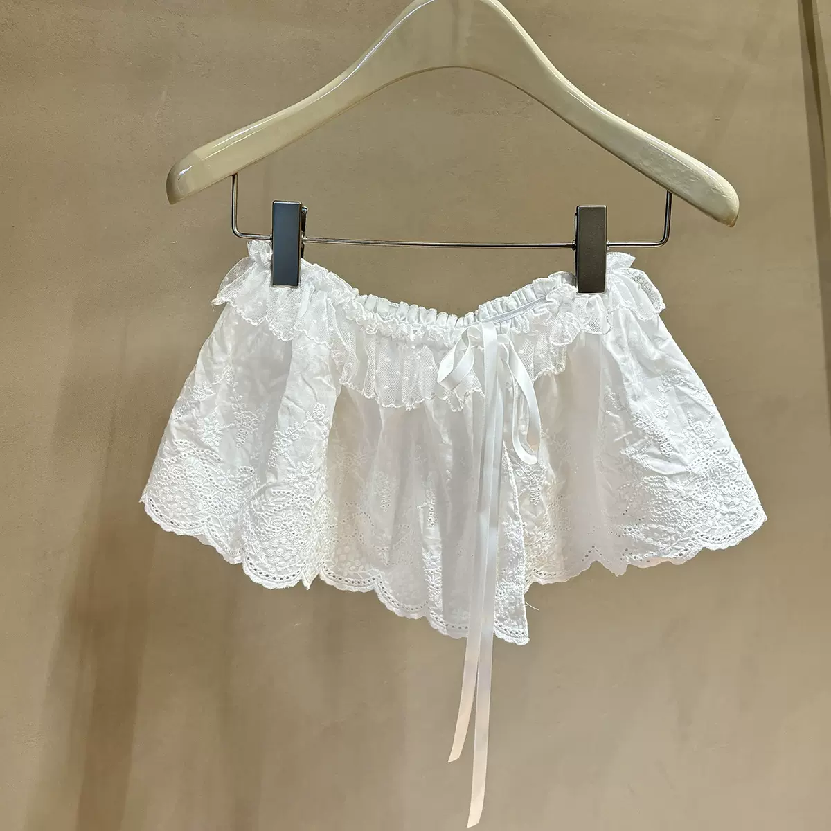 日韩风新款蕾丝花边休闲短裙夏季白色系带屁帘镂空花边森系风百搭